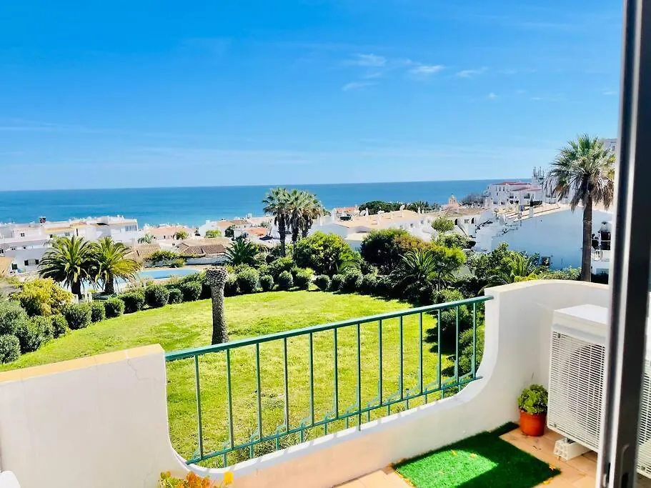 Avenue Q, Beach Apartment In Luz Praia Da Luz