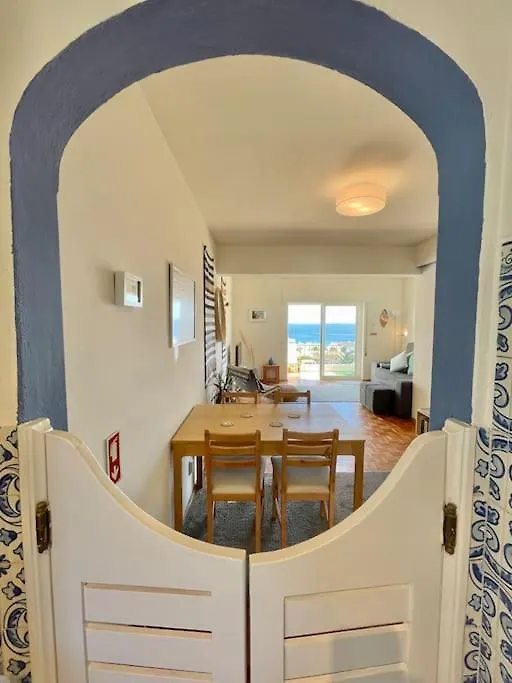 Avenue Q, Beach Apartment In Luz