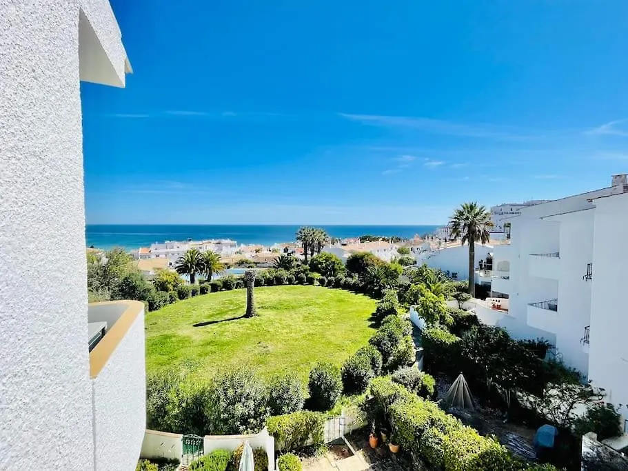 Avenue Q, Beach Apartment In Luz  Praia Da Luz