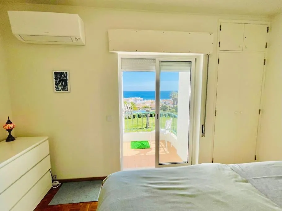 Avenue Q, Beach Apartment In Luz